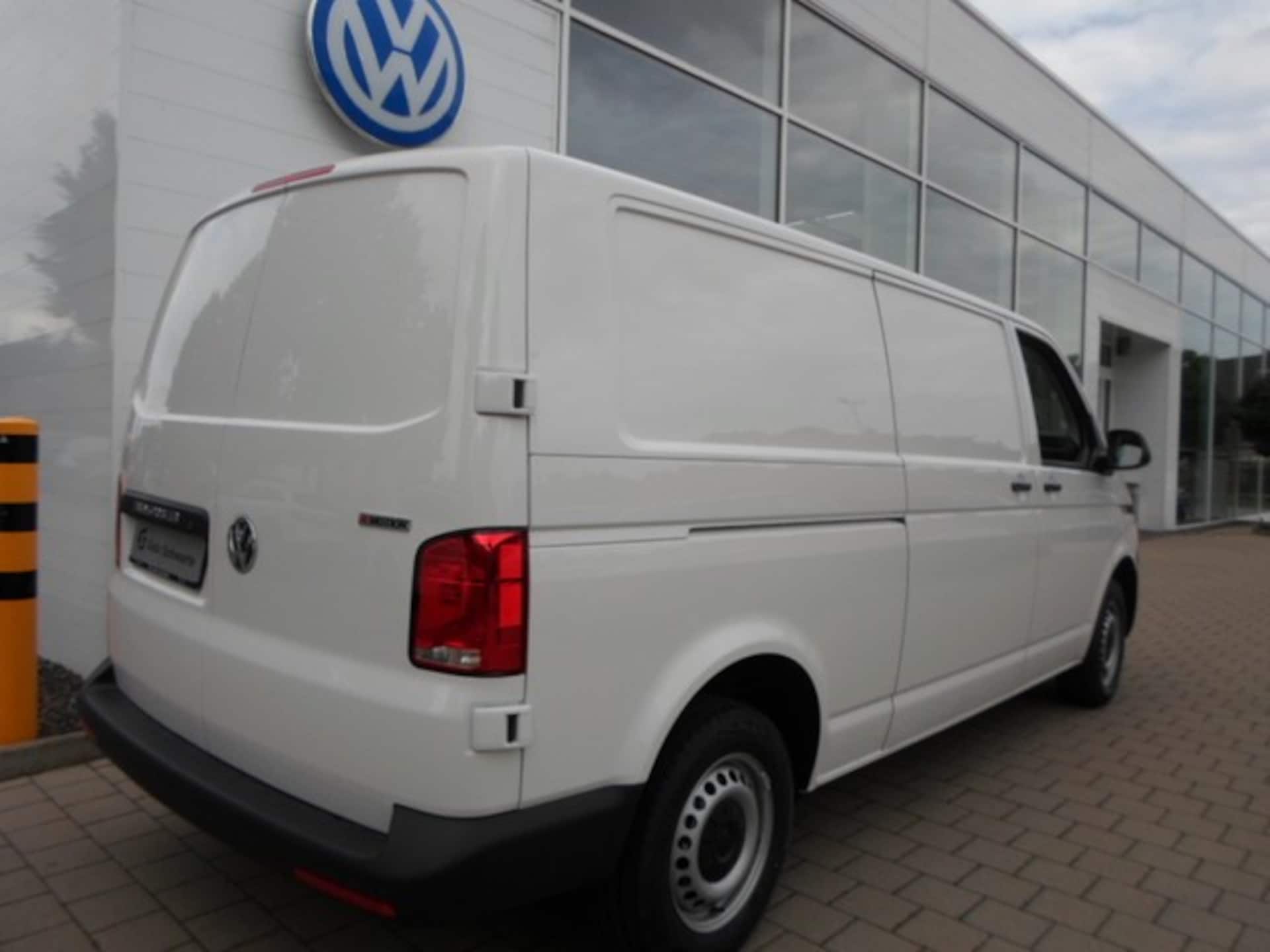 Volkswagen T6.1 Transporter Kasten langer Radstand