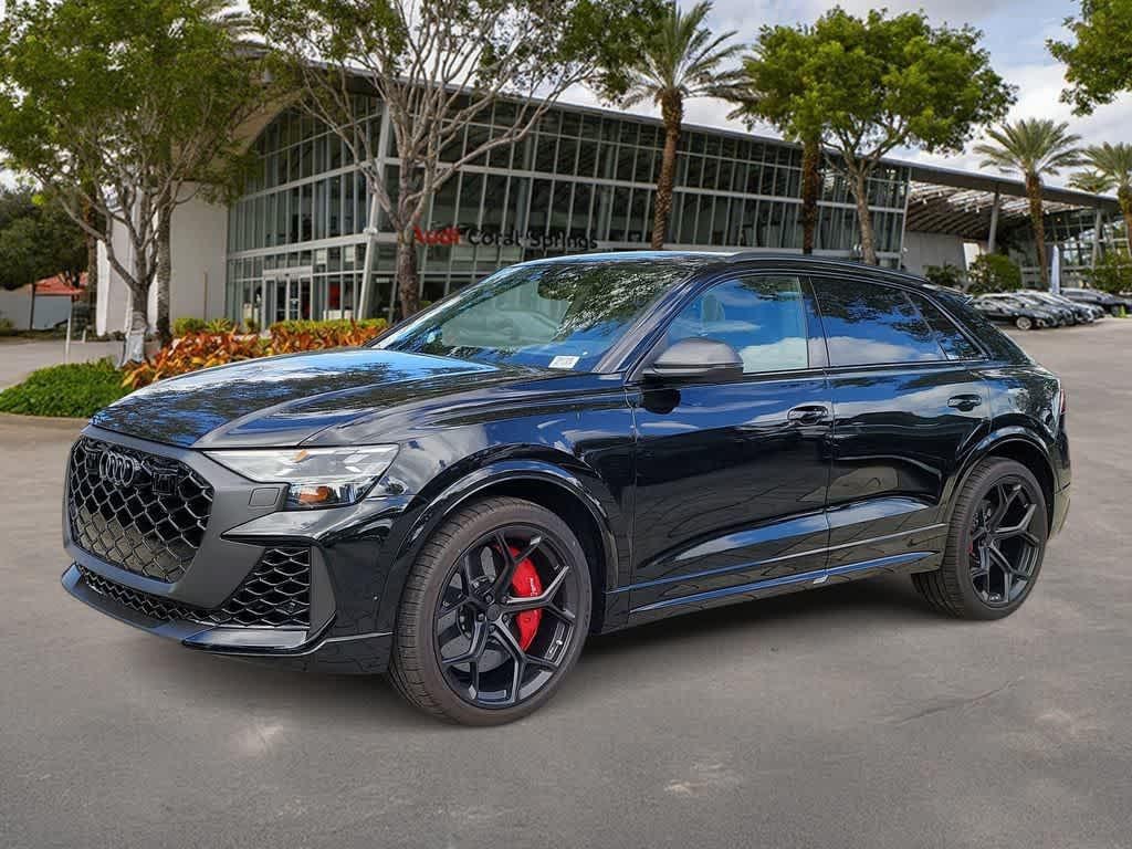 2026 Audi RS Q8 -'s photo