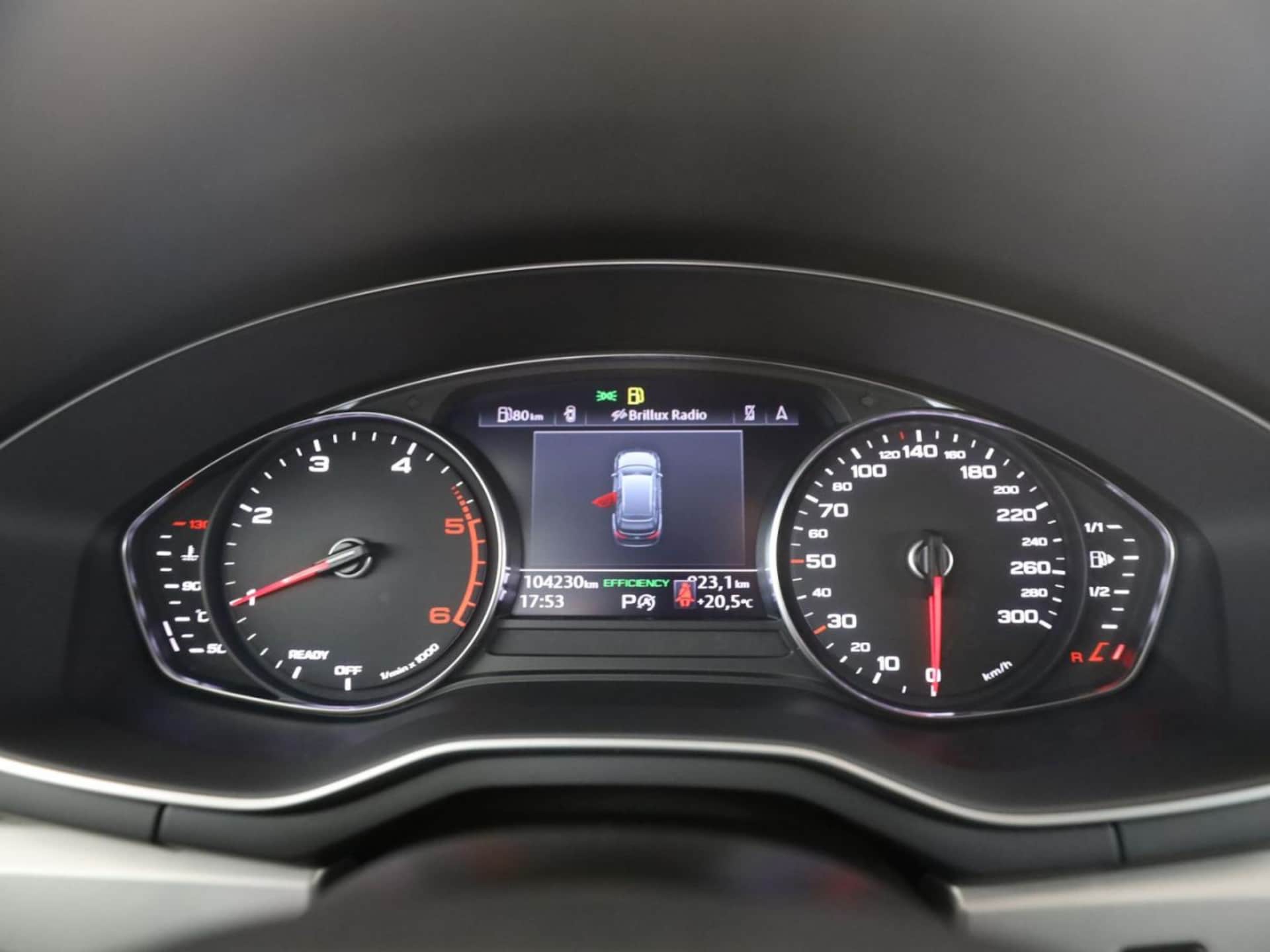 Audi A4 Avant S line