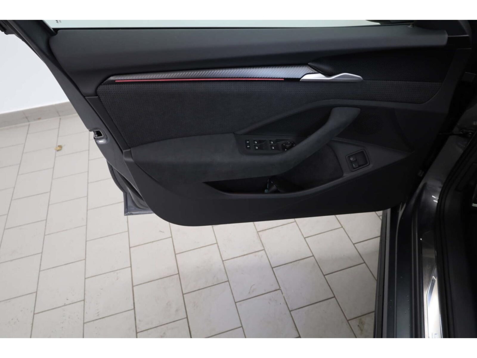 Škoda Superb Combi – Bild 14