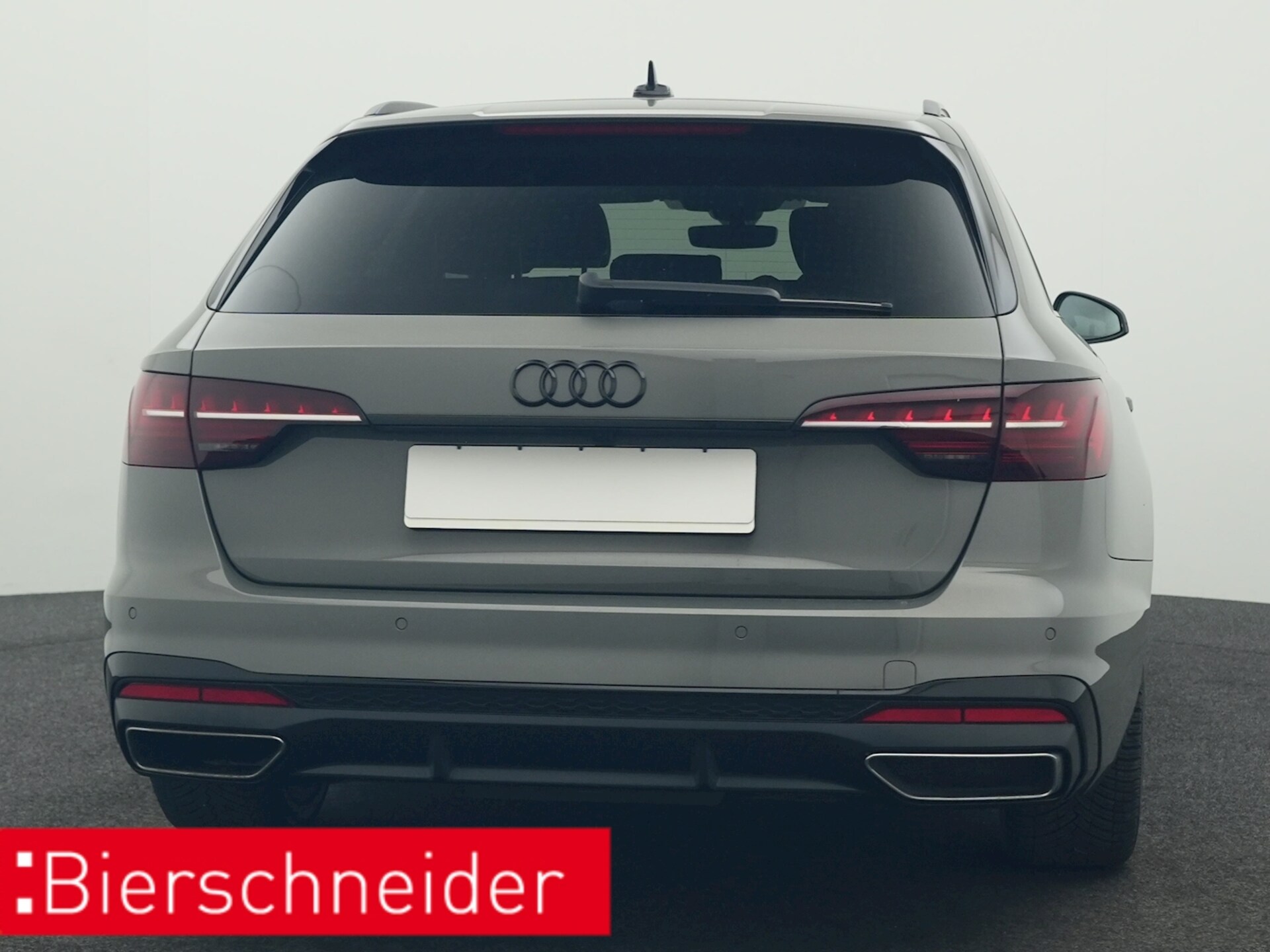 Audi A4 Avant S line