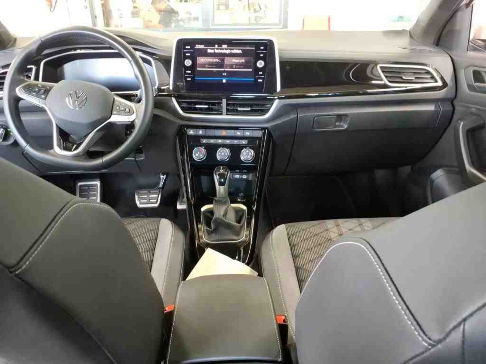 Volkswagen T-Roc – Bild 9