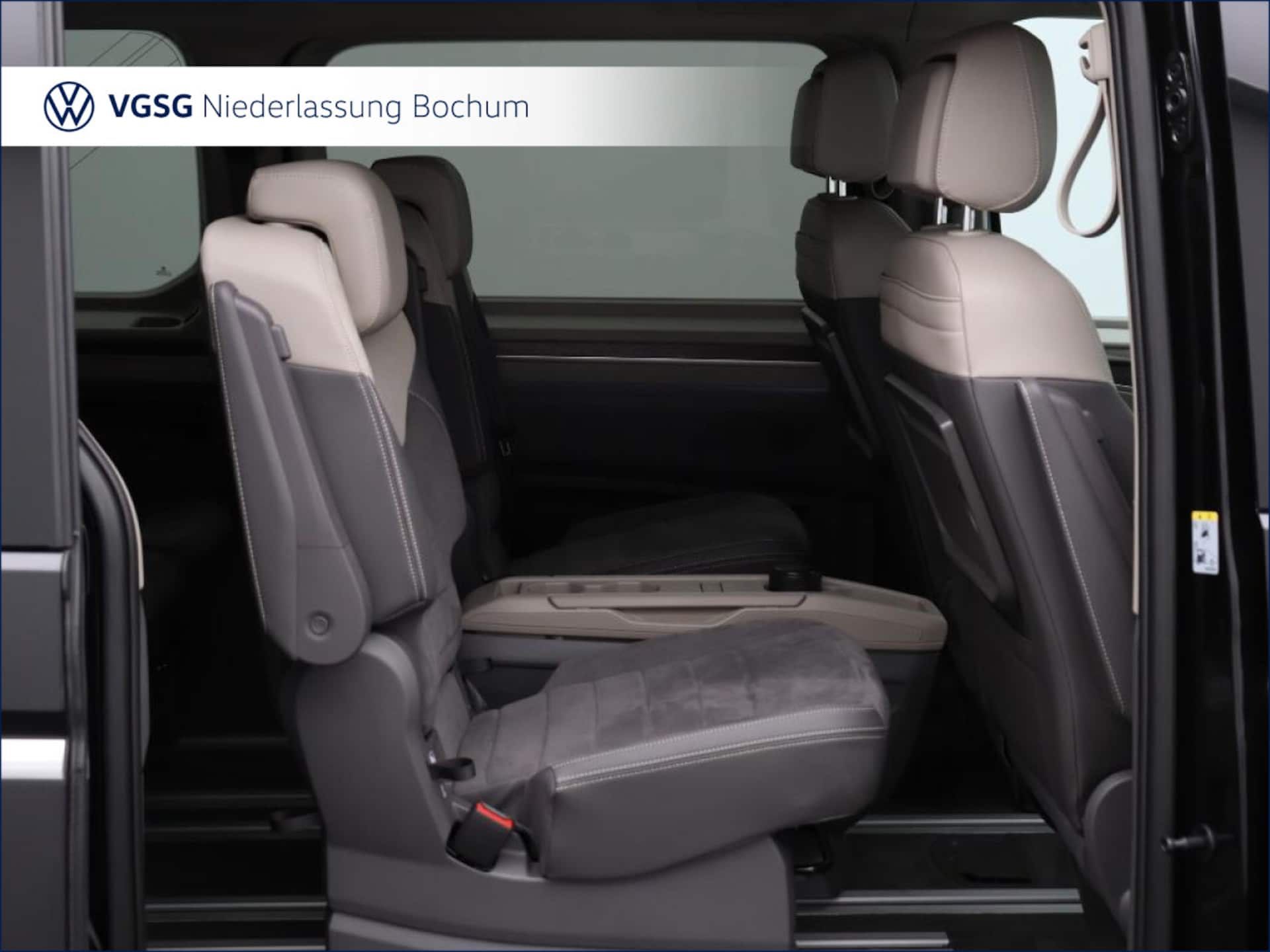 Volkswagen Multivan Style