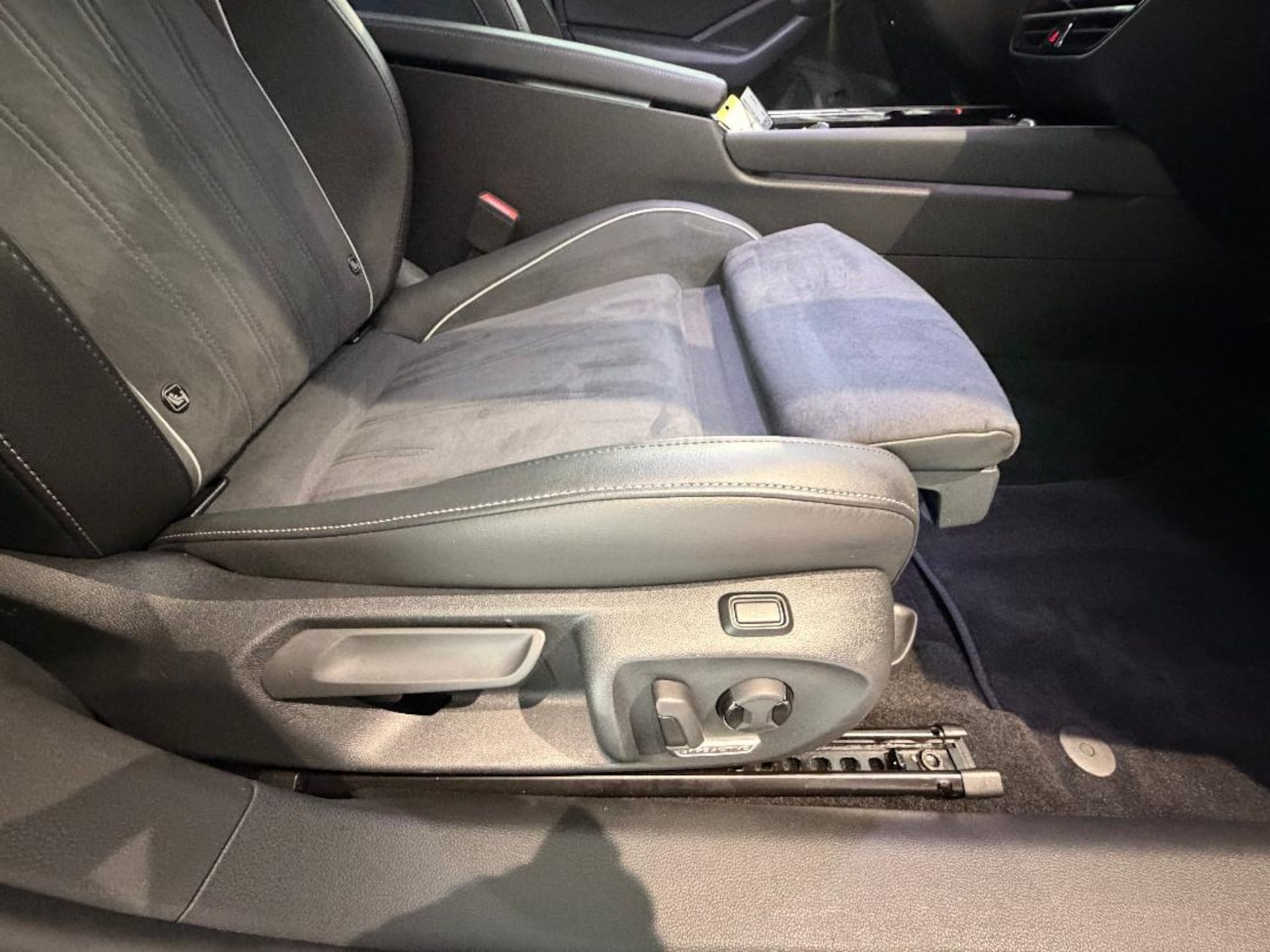 Volkswagen Passat Elegance