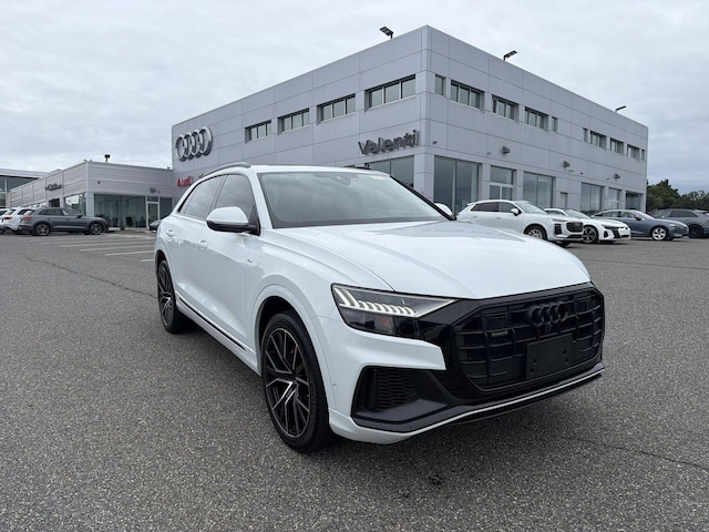 2023 Audi Q8