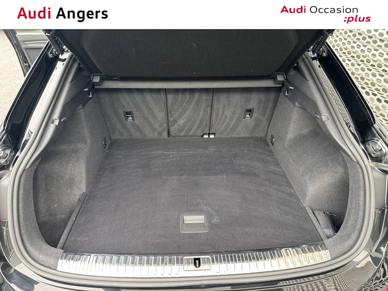 Image about Audi Q3 Sportback S Edition 35 TDI 110 kW (150 ch) S tronic