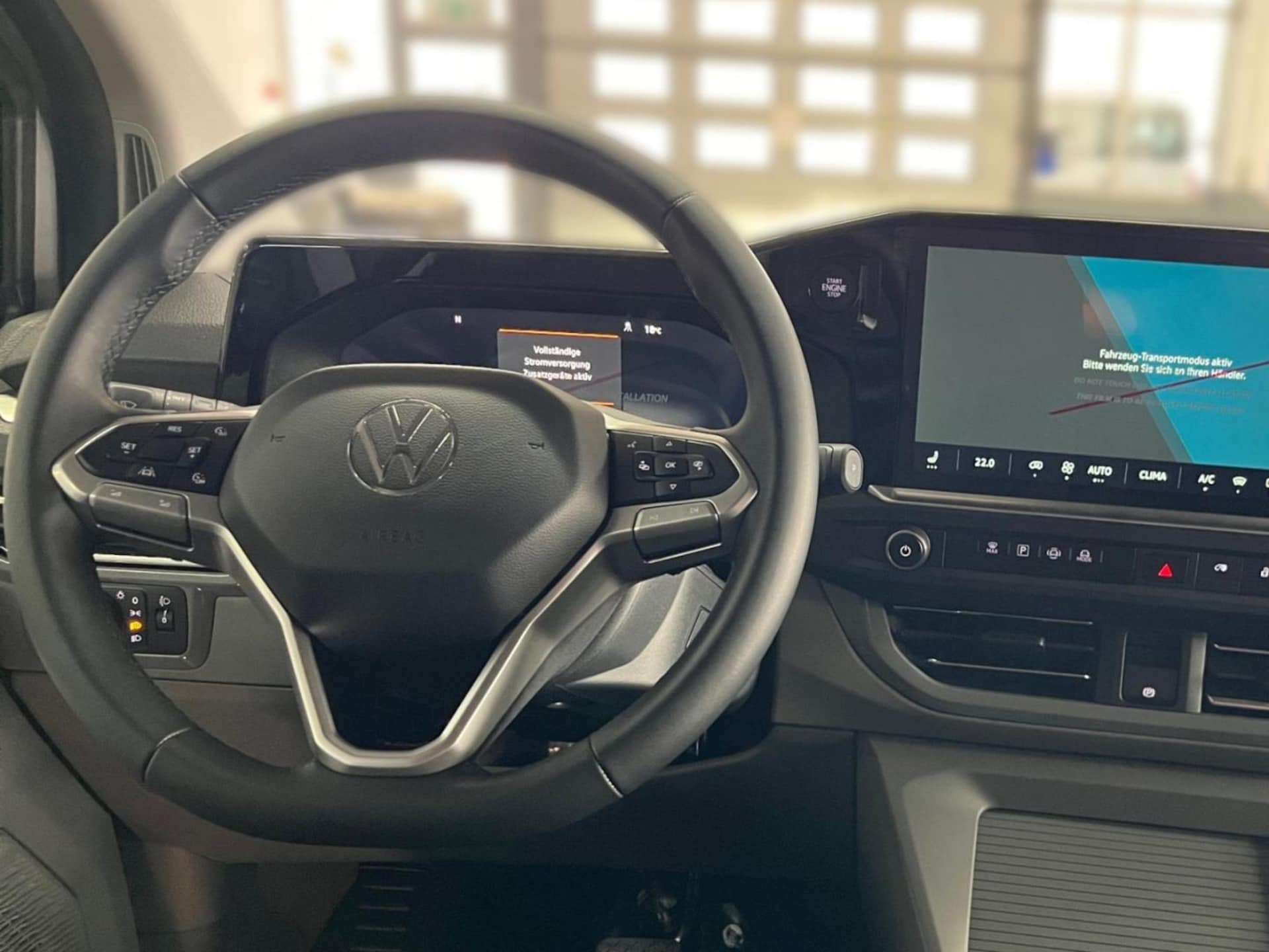 Volkswagen e-Caravelle Life