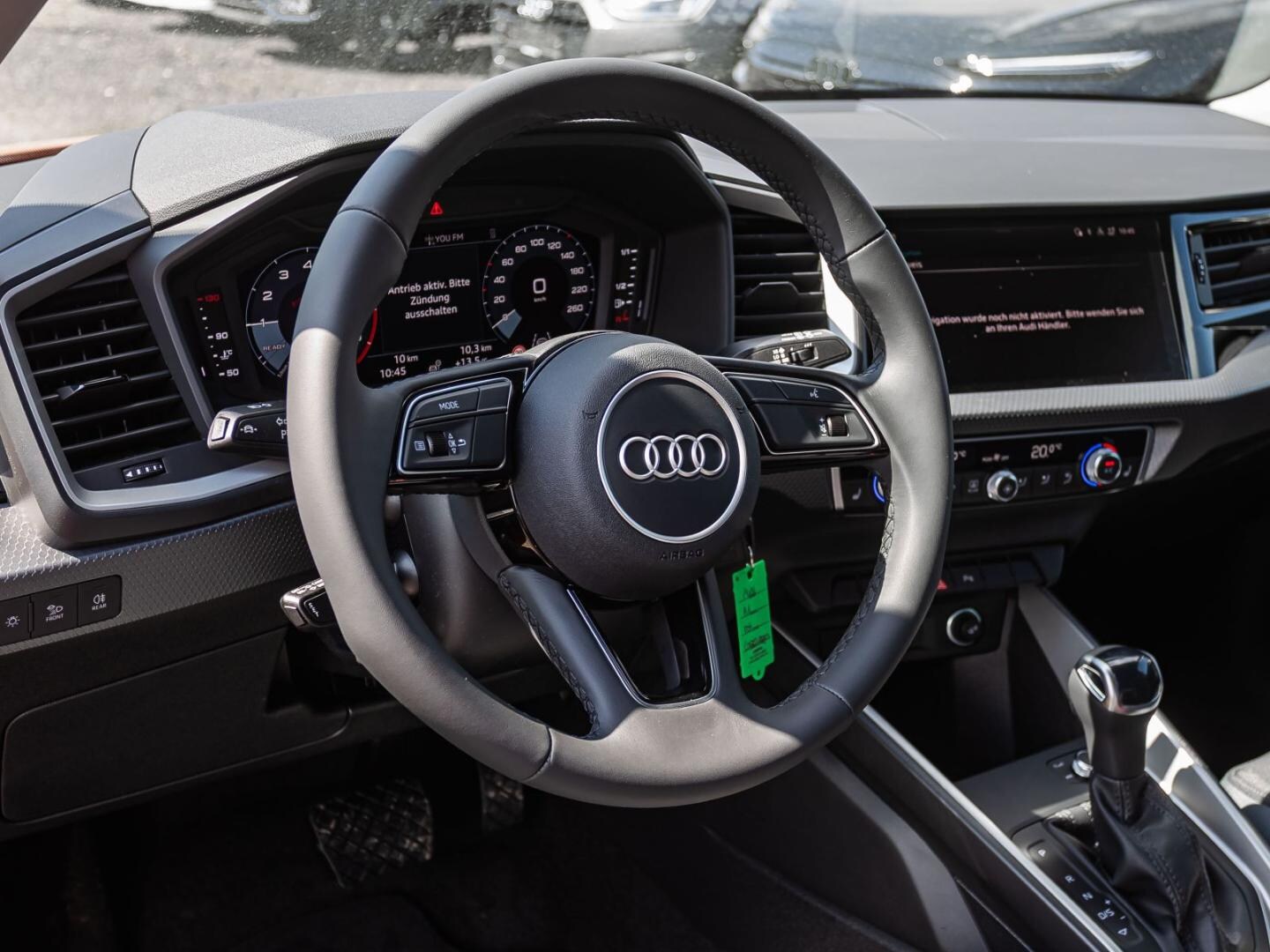 Bild über Audi A1 Sportback advanced 25 TFSI S tronic - für weitere Informationen kontaktieren Sie den Audi Partner