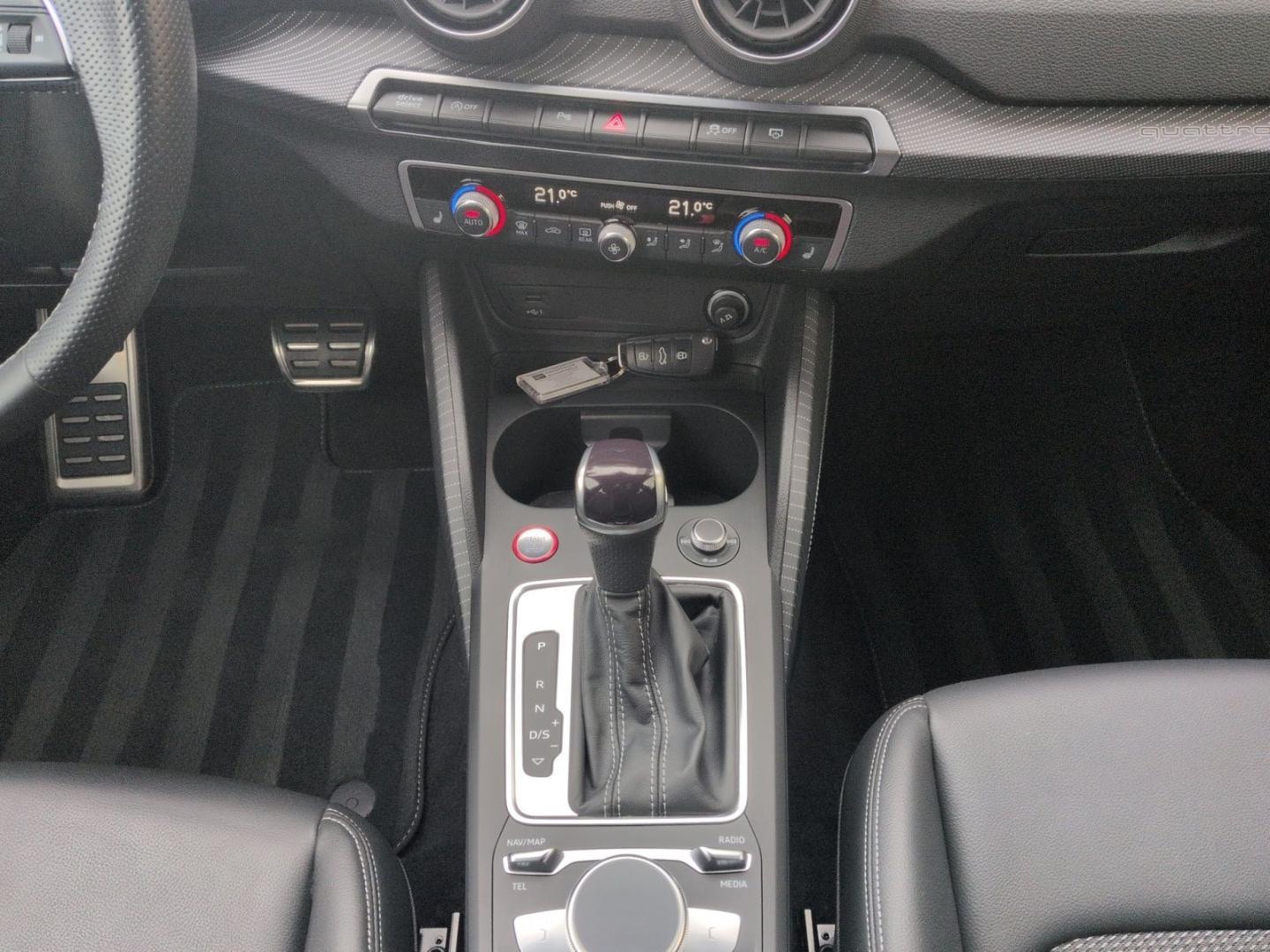 Bild über Audi SQ2 TFSI quattro S tronic - für weitere Informationen kontaktieren Sie den Audi Partner