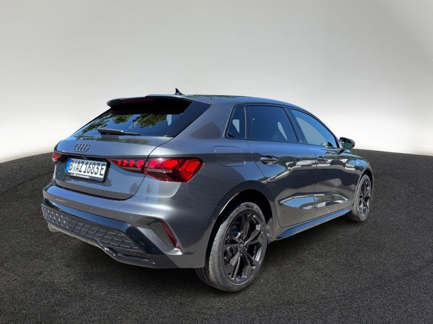Bild über Audi A3 Sportback TFSI e TFSI e 200 kW S tronic - für weitere Informationen kontaktieren Sie den Audi Partner