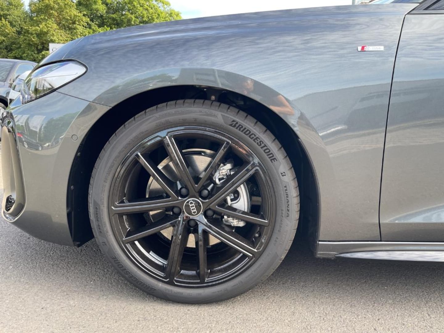 Bild über Audi A5 Avant TFSI S tronic - für weitere Informationen kontaktieren Sie den Audi Partner