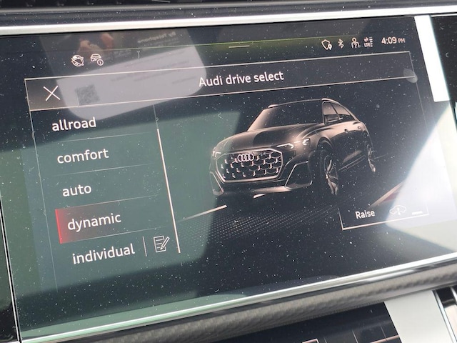 2026 Audi SQ8 Premium Plus - Photo 14