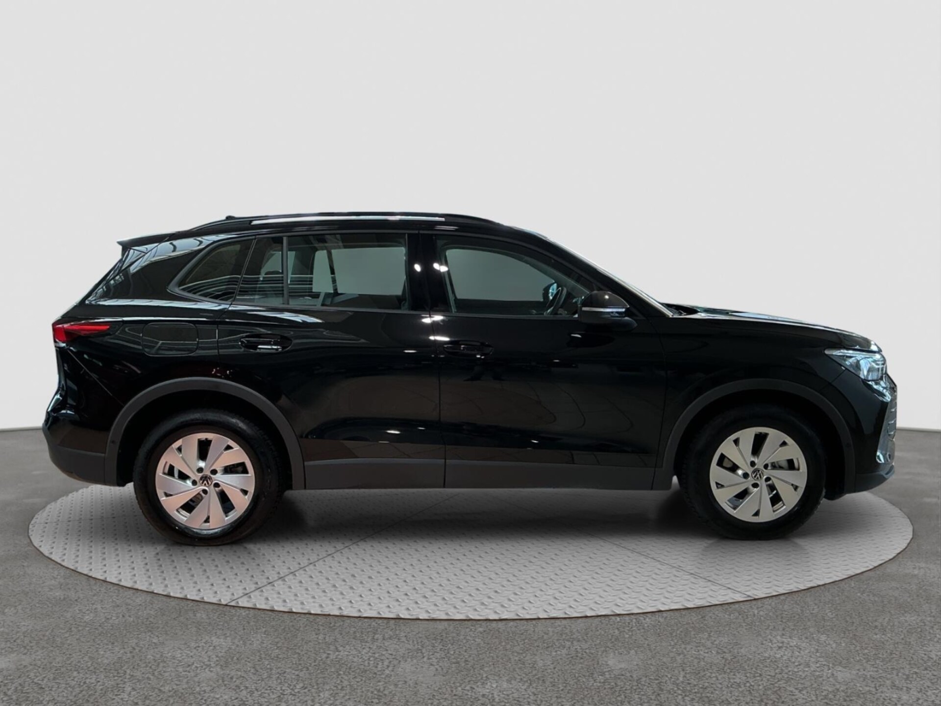 Volkswagen Tiguan Basis-Modell