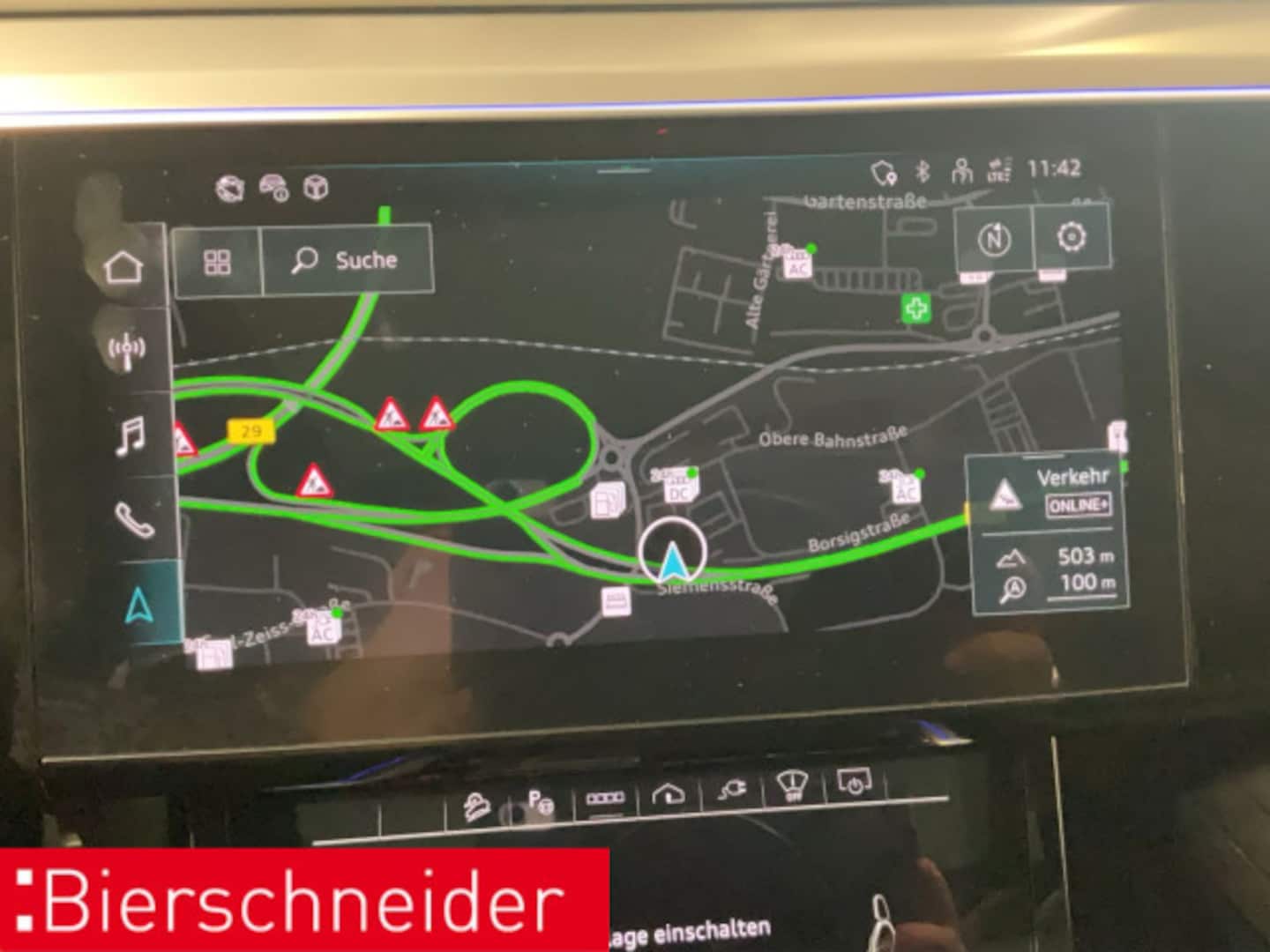 Bild über Audi SQ8 Sportback e-tron e-tron quattro - für weitere Informationen kontaktieren Sie den Audi Partner