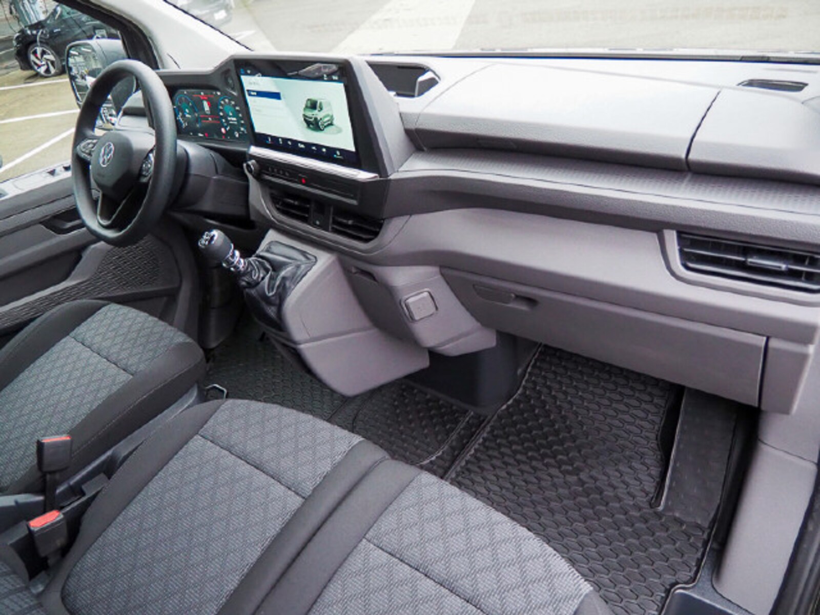 Volkswagen Transporter Kasten langer Radstand – Bild 7