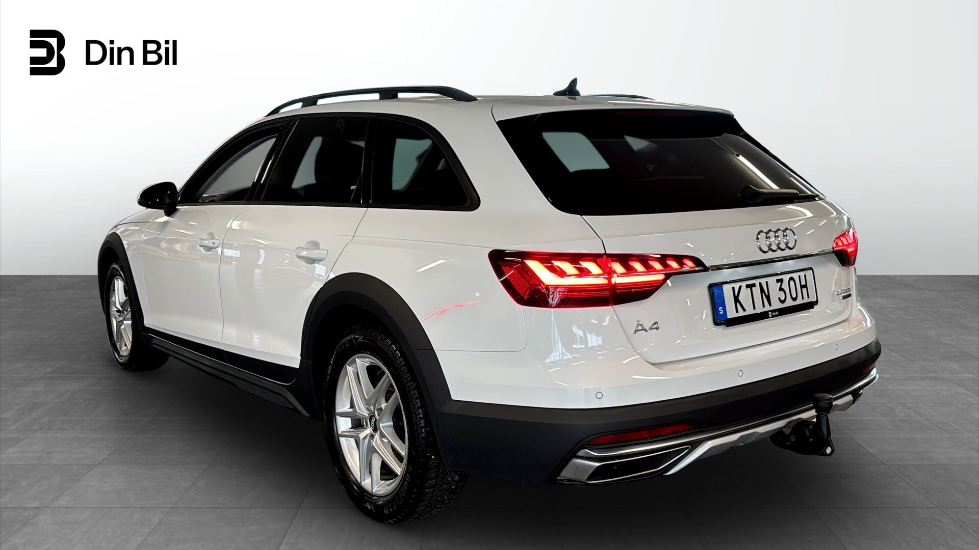 Bild som visar&nbsp;Audi A4 allroad quattro&nbsp;A4 allroad quattro 40 TDI Proline 204 hk S tronic - för mer information kontakta din Audi Partner