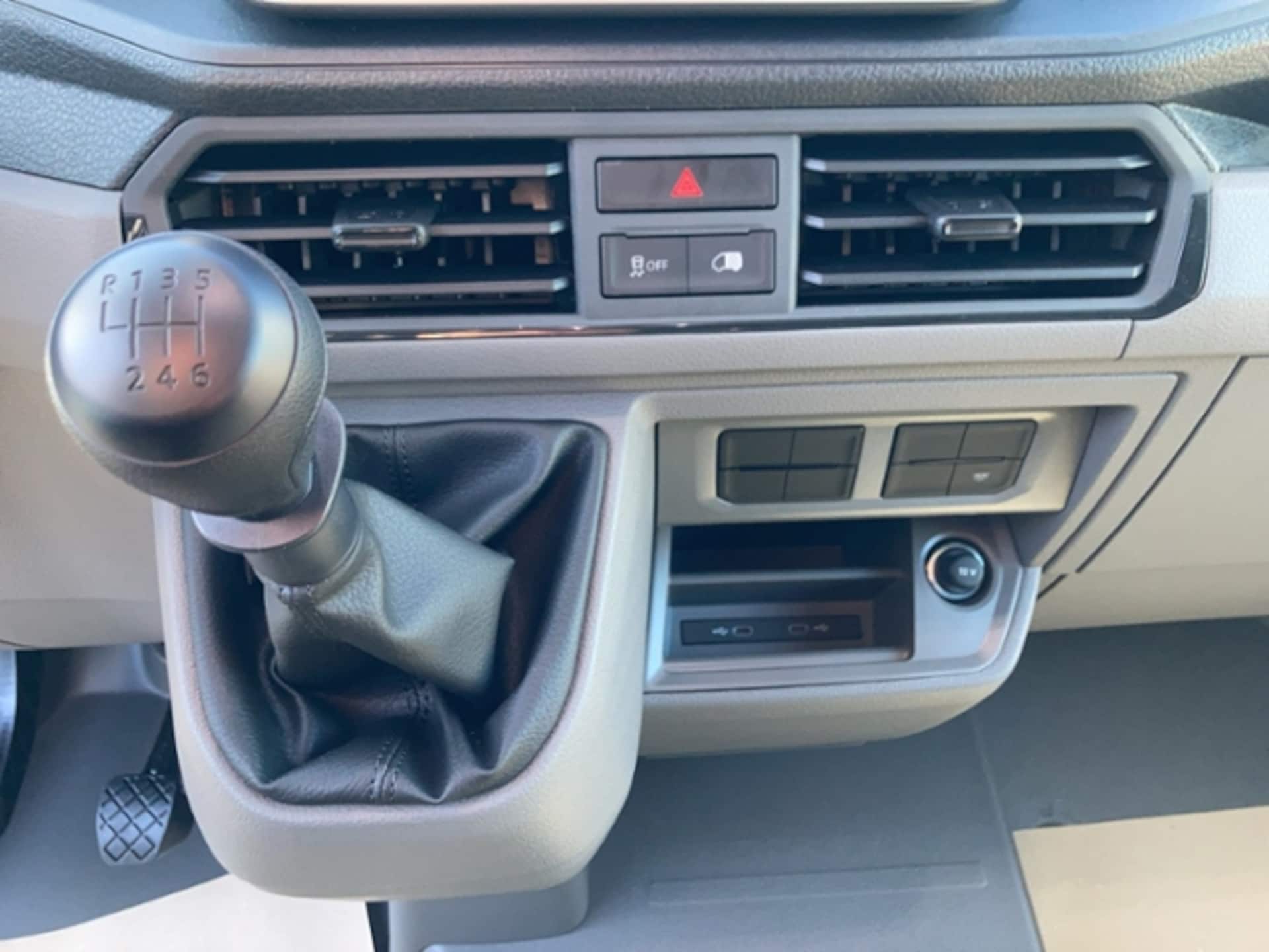 Volkswagen Crafter Kasten mittlerer Radstand