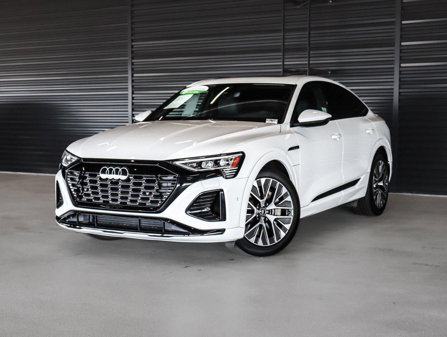 2024 Audi Q8 Sportback e-tron 55 114 kWh Premium Plus quattro's photo