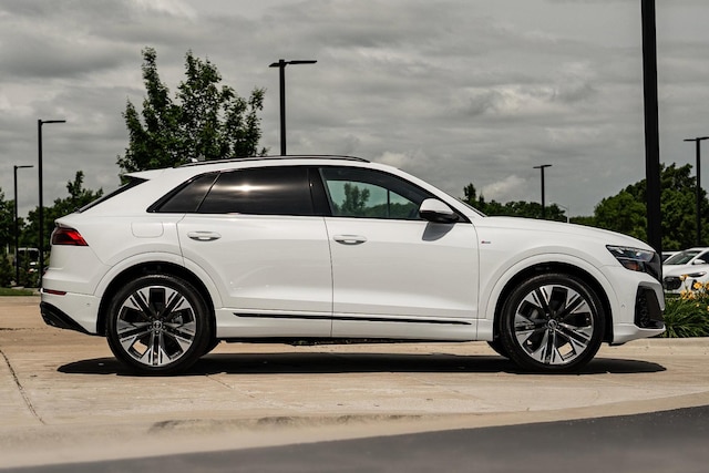 2026 Audi Q8