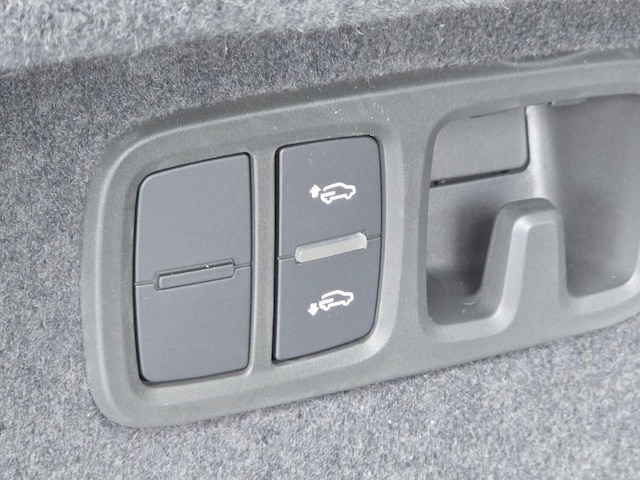 2026 Audi SQ8 Premium Plus - Photo 19