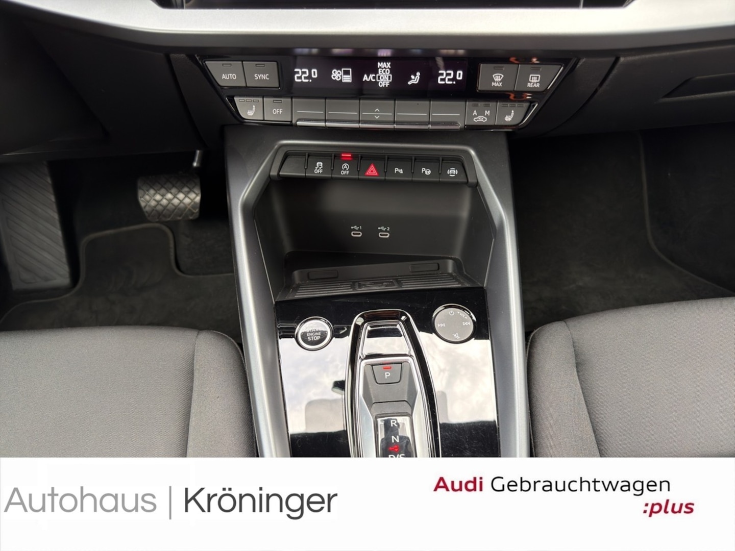 Bild über Audi A3 allstreet 35 TFSI S tronic - für weitere Informationen kontaktieren Sie den Audi Partner