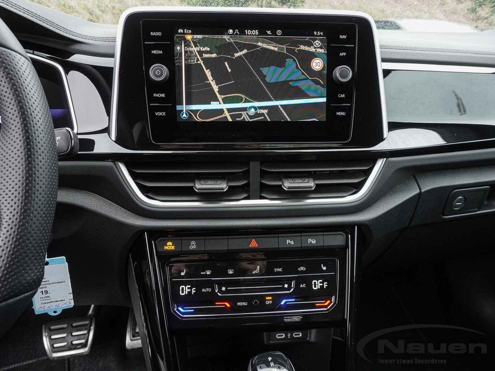 Volkswagen T-Roc Cabriolet – Bild 10