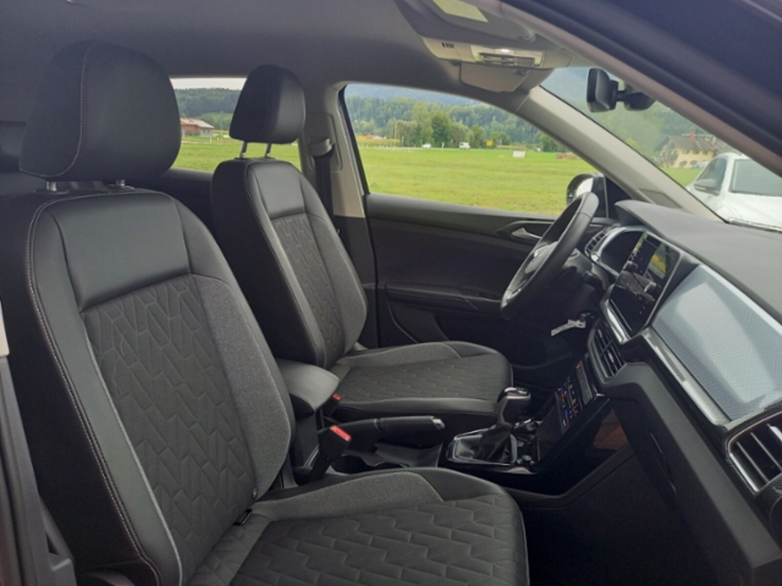 Volkswagen T-Cross – Bild 11