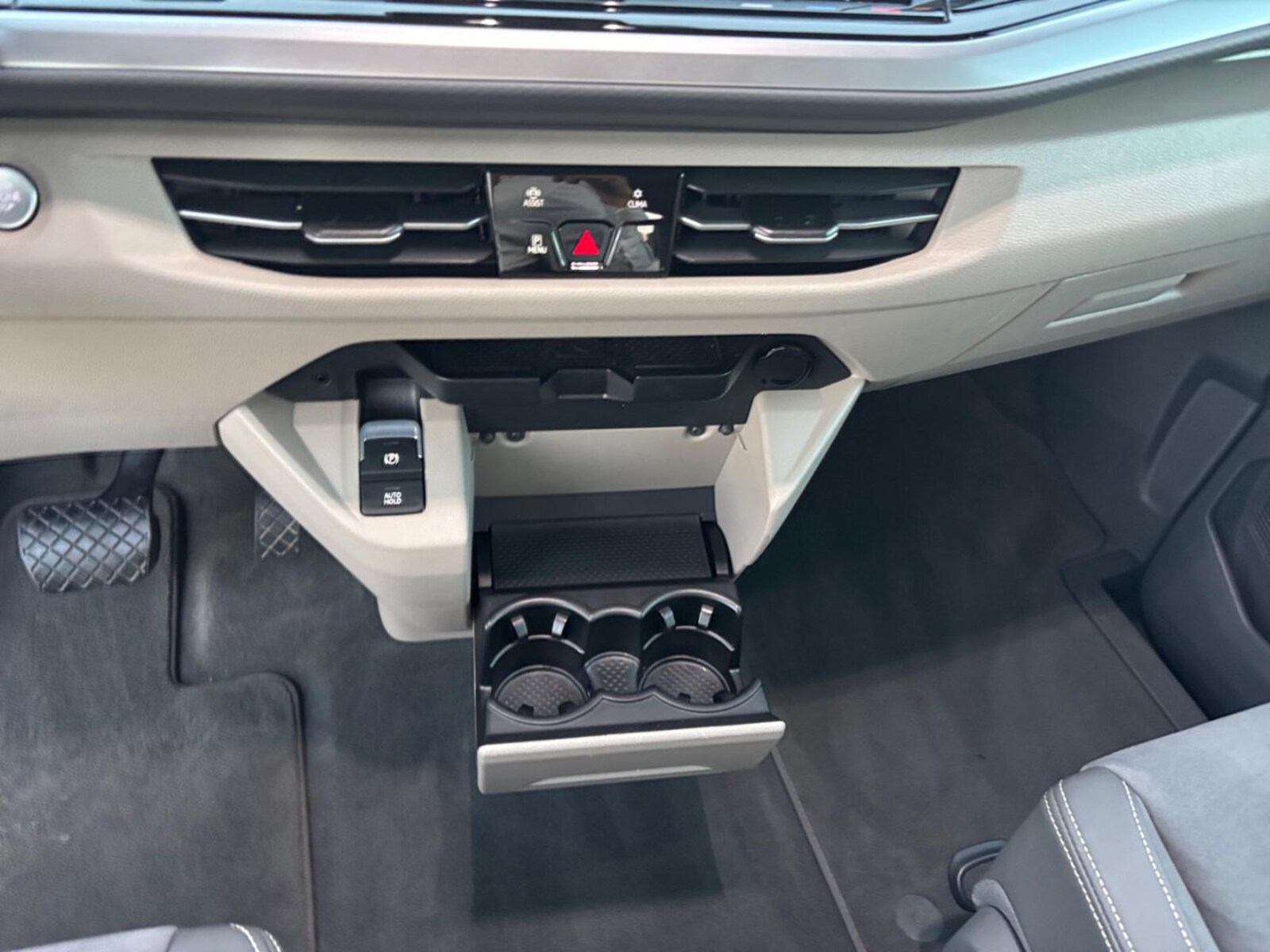 Volkswagen Multivan Langversion – Bild 7
