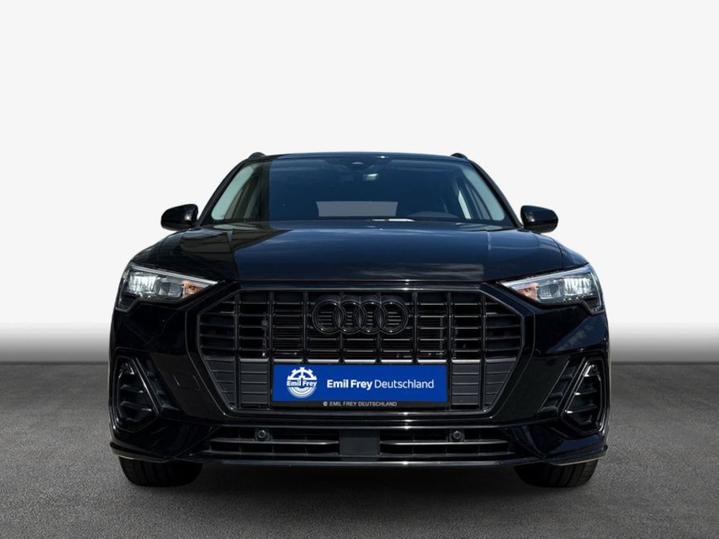 Bild über Audi Q3 S line 35 TFSI Schaltgetriebe - für weitere Informationen kontaktieren Sie den Audi Partner