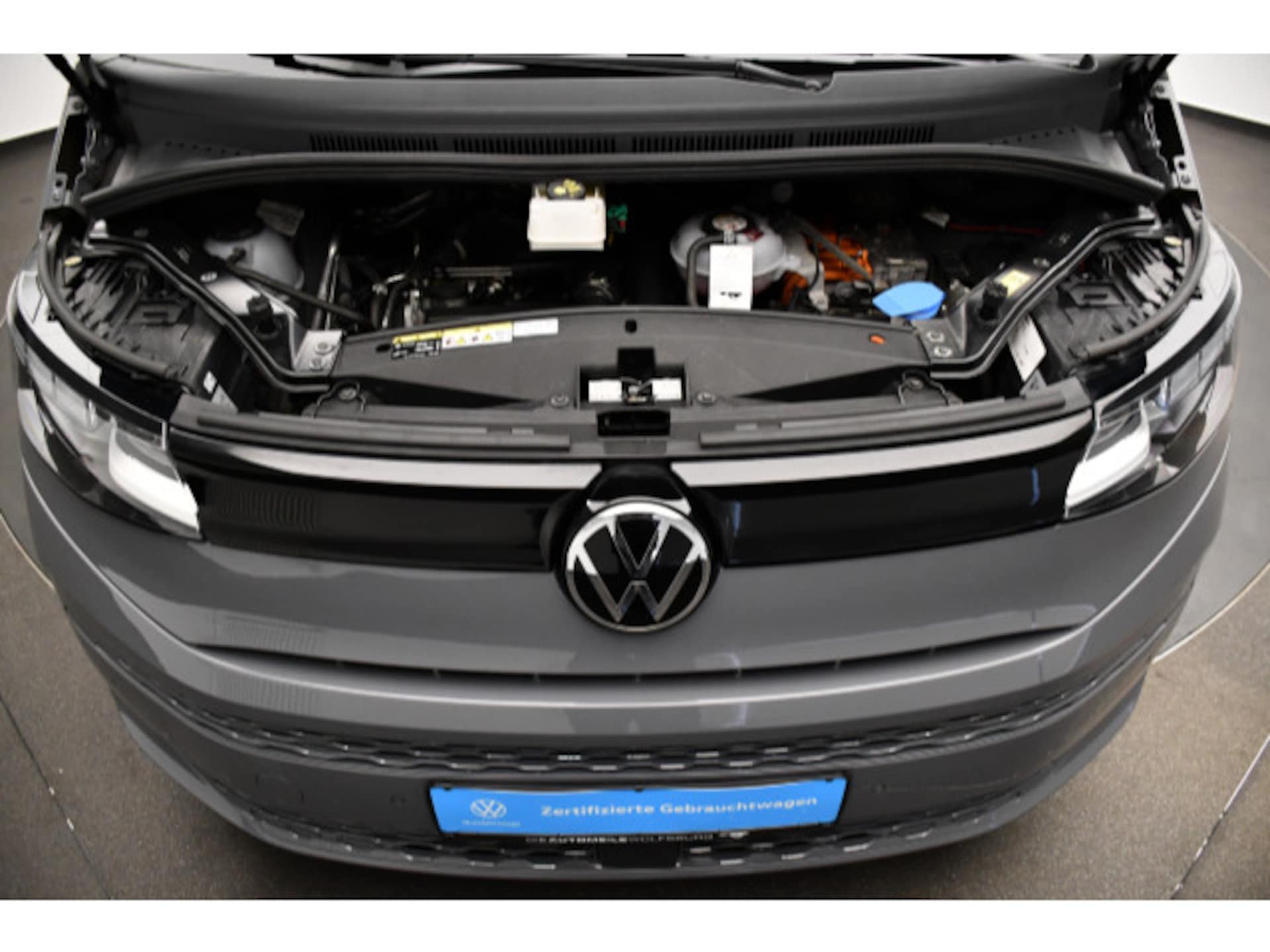 Volkswagen Multivan Basis-Modell
