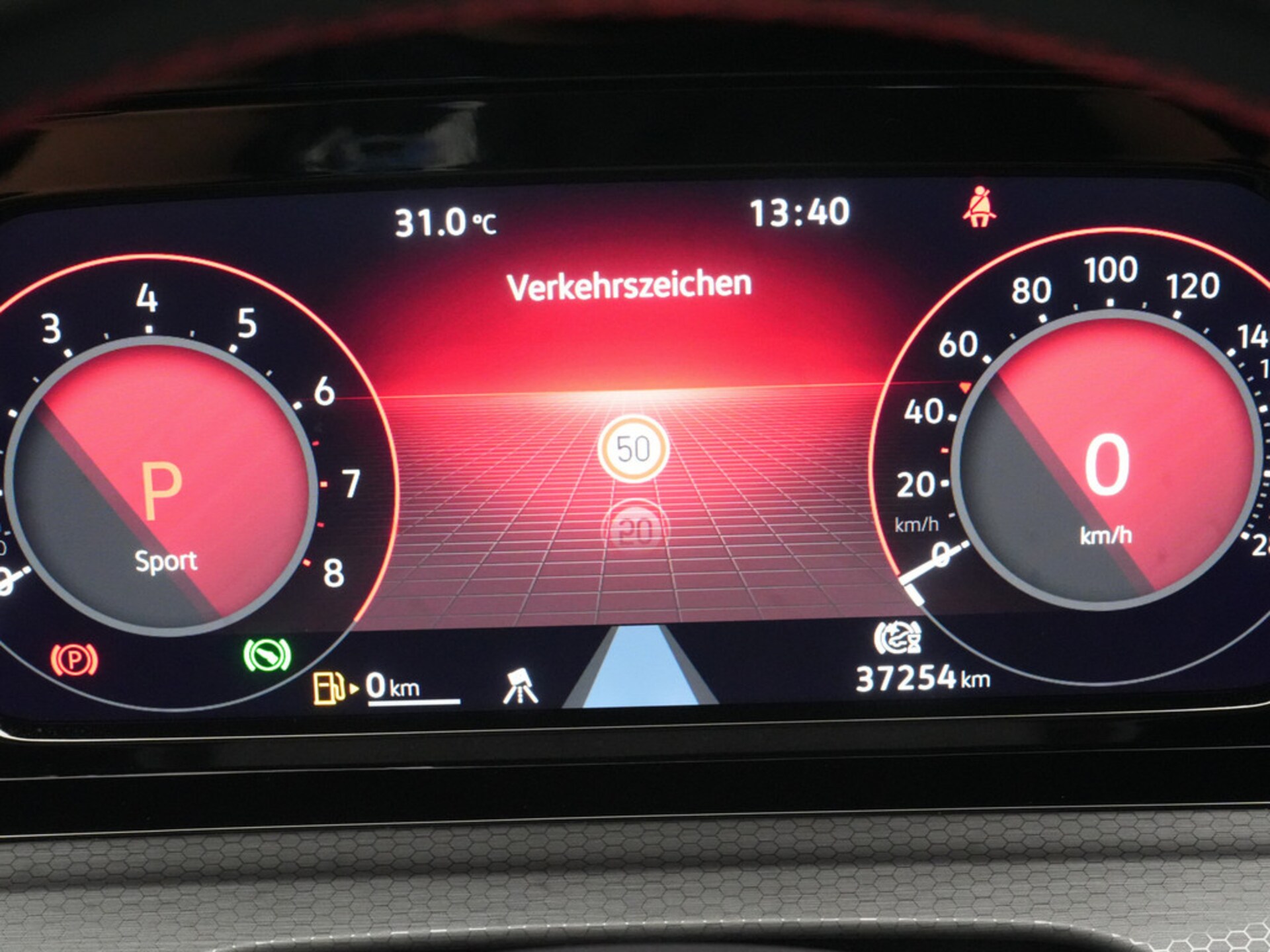 Volkswagen Golf GTI