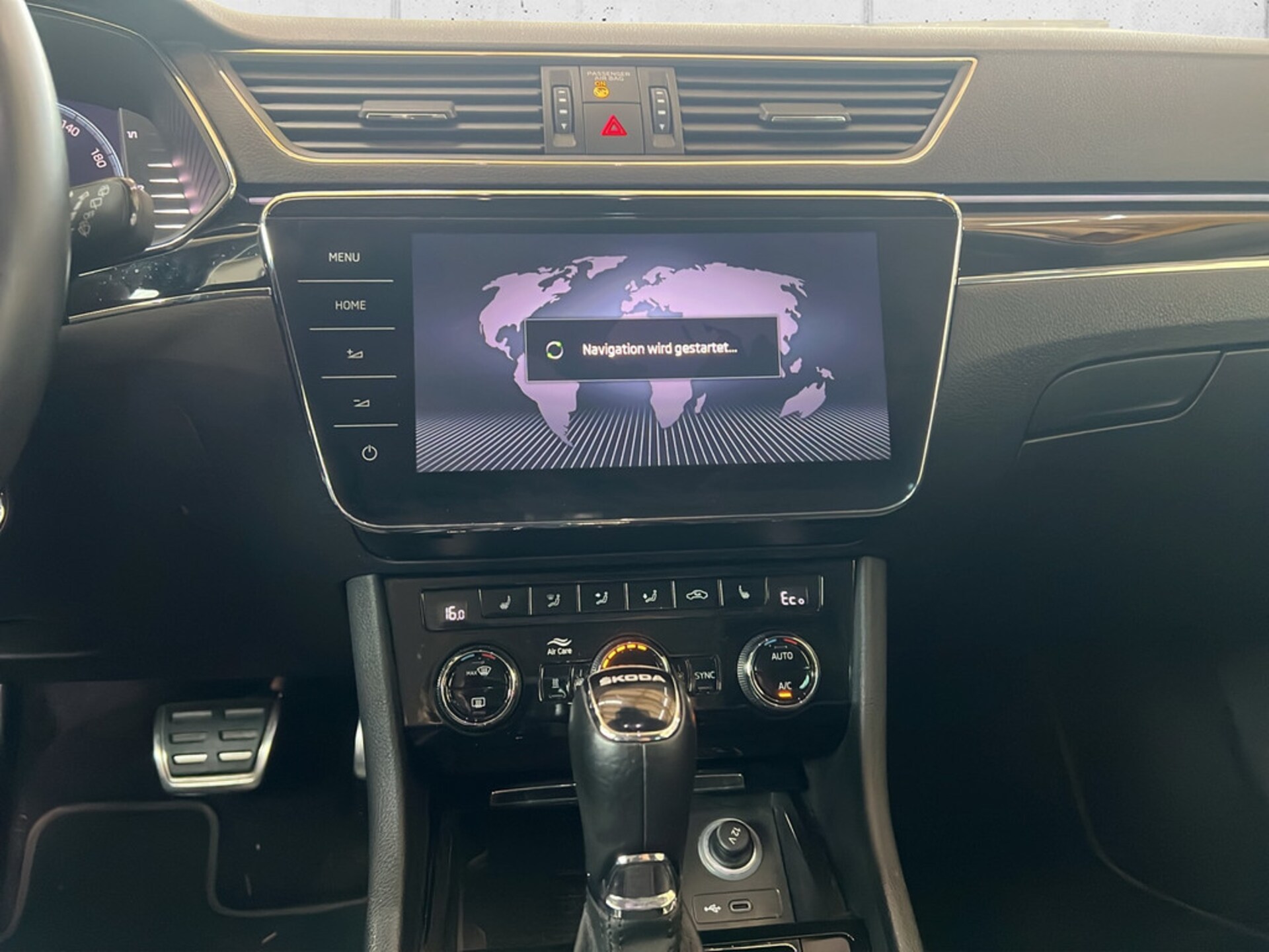 Skoda Superb Combi Laurin & Klement