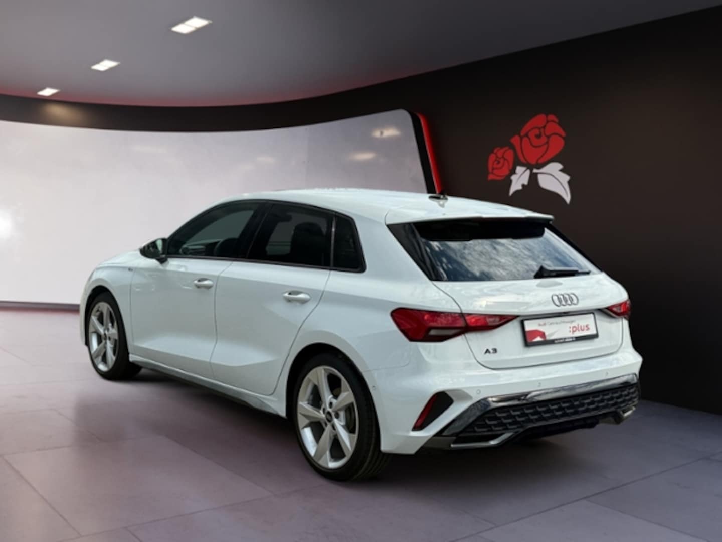 Bild über Audi A3 Sportback S line 35 TFSI S tronic - für weitere Informationen kontaktieren Sie den Audi Partner