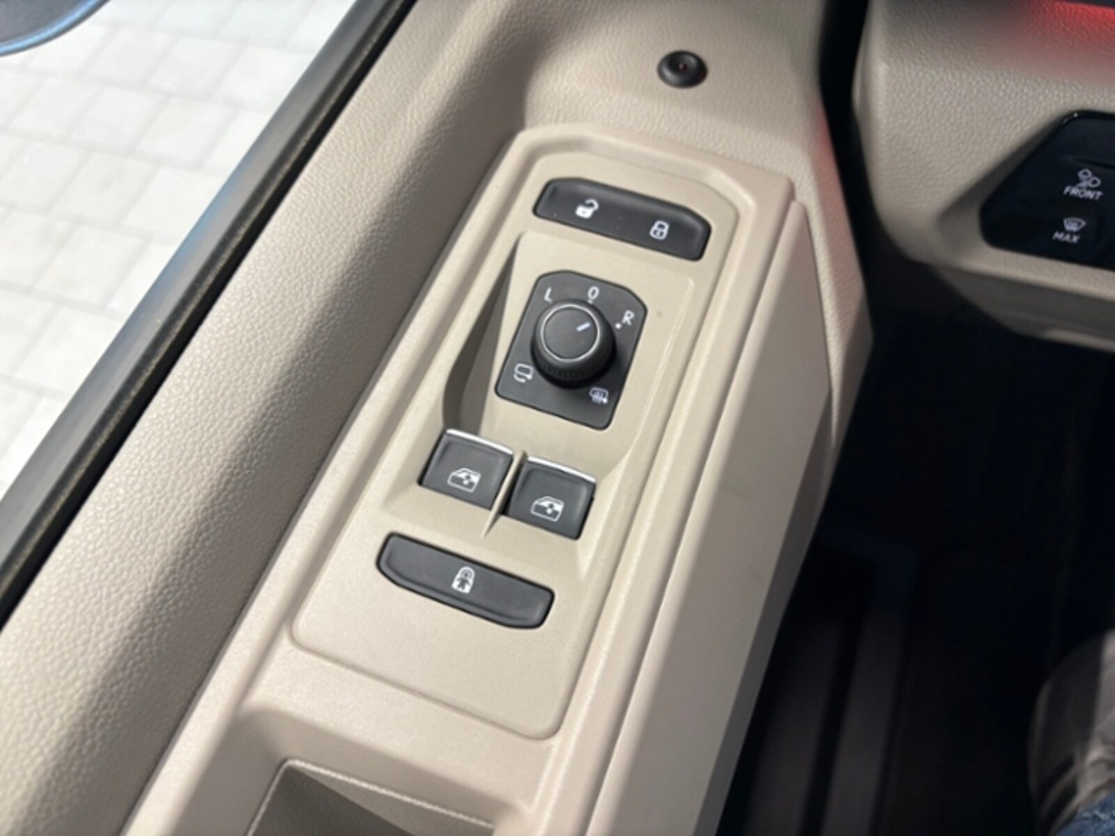 Volkswagen Multivan Langversion – Bild 23