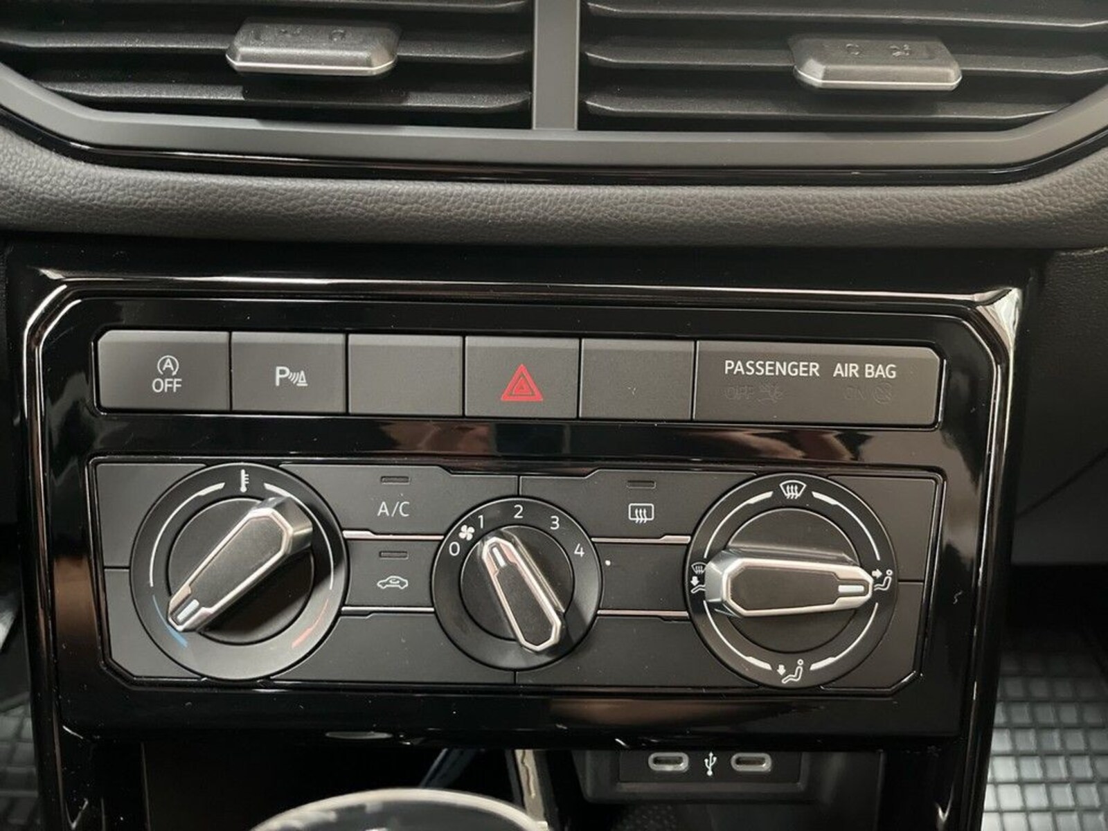 Volkswagen T-Cross – Bild 19