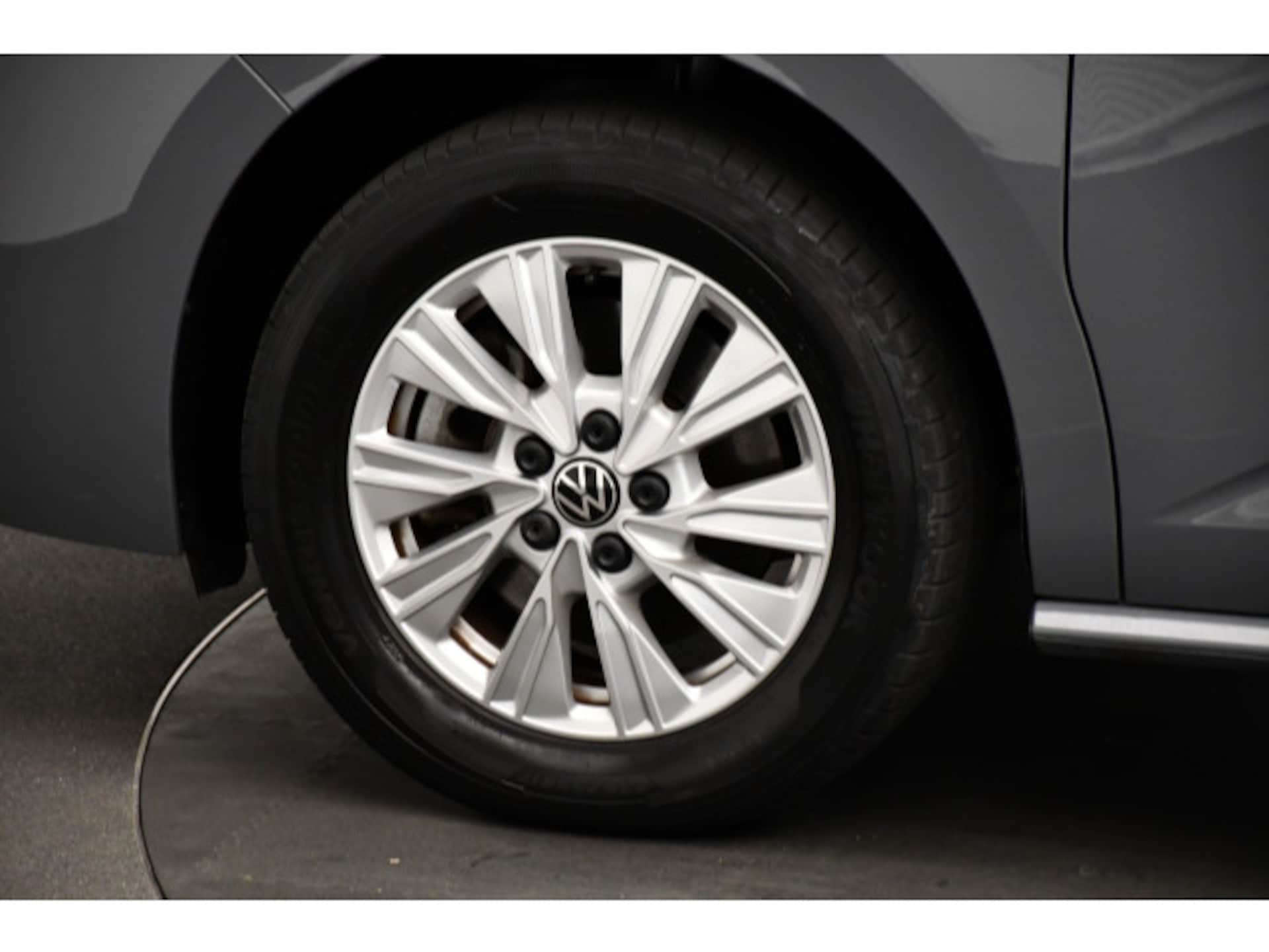Volkswagen Multivan Basis-Modell