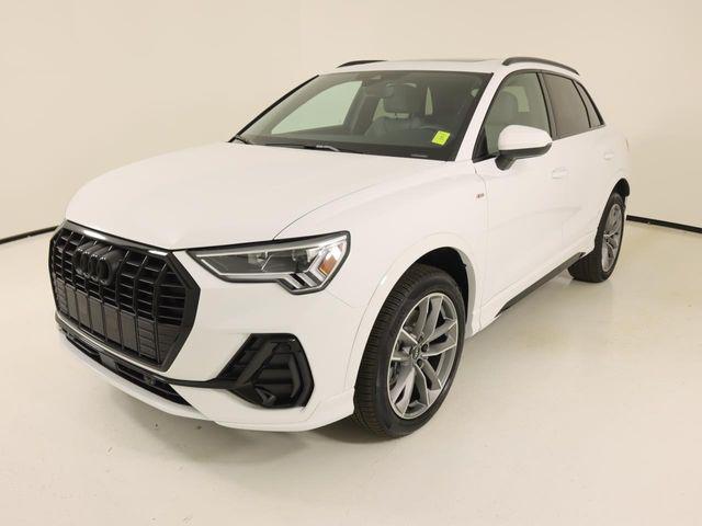2025 Audi Q3 45 TFSI S Line Premium quattro's photo