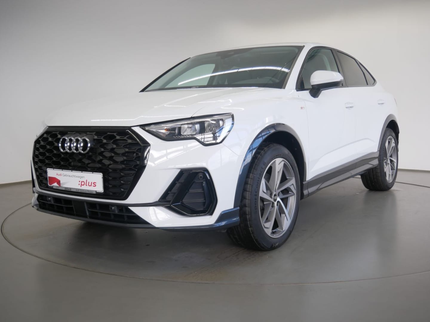 Bild über Audi Q3 Sportback TFSI 110 kW S tronic - für weitere Informationen kontaktieren Sie den Audi Partner