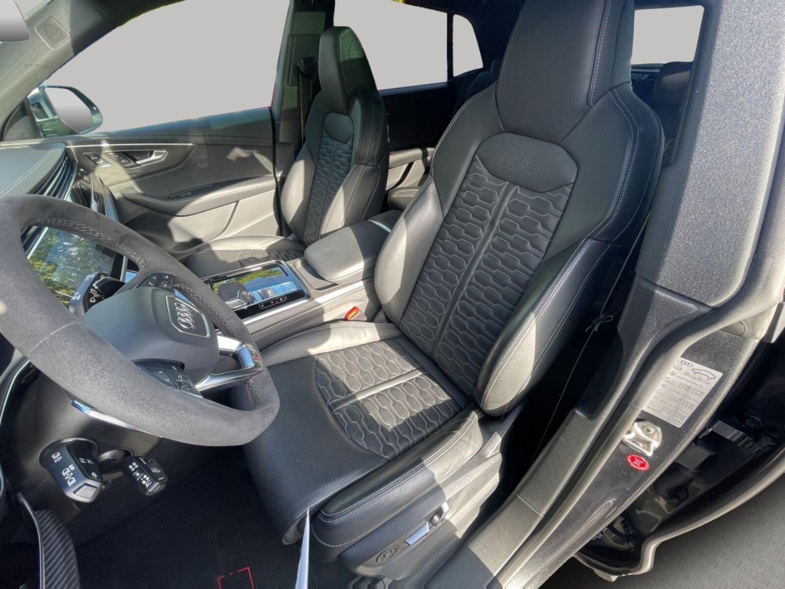 Audi RS Q8 – Bild 10