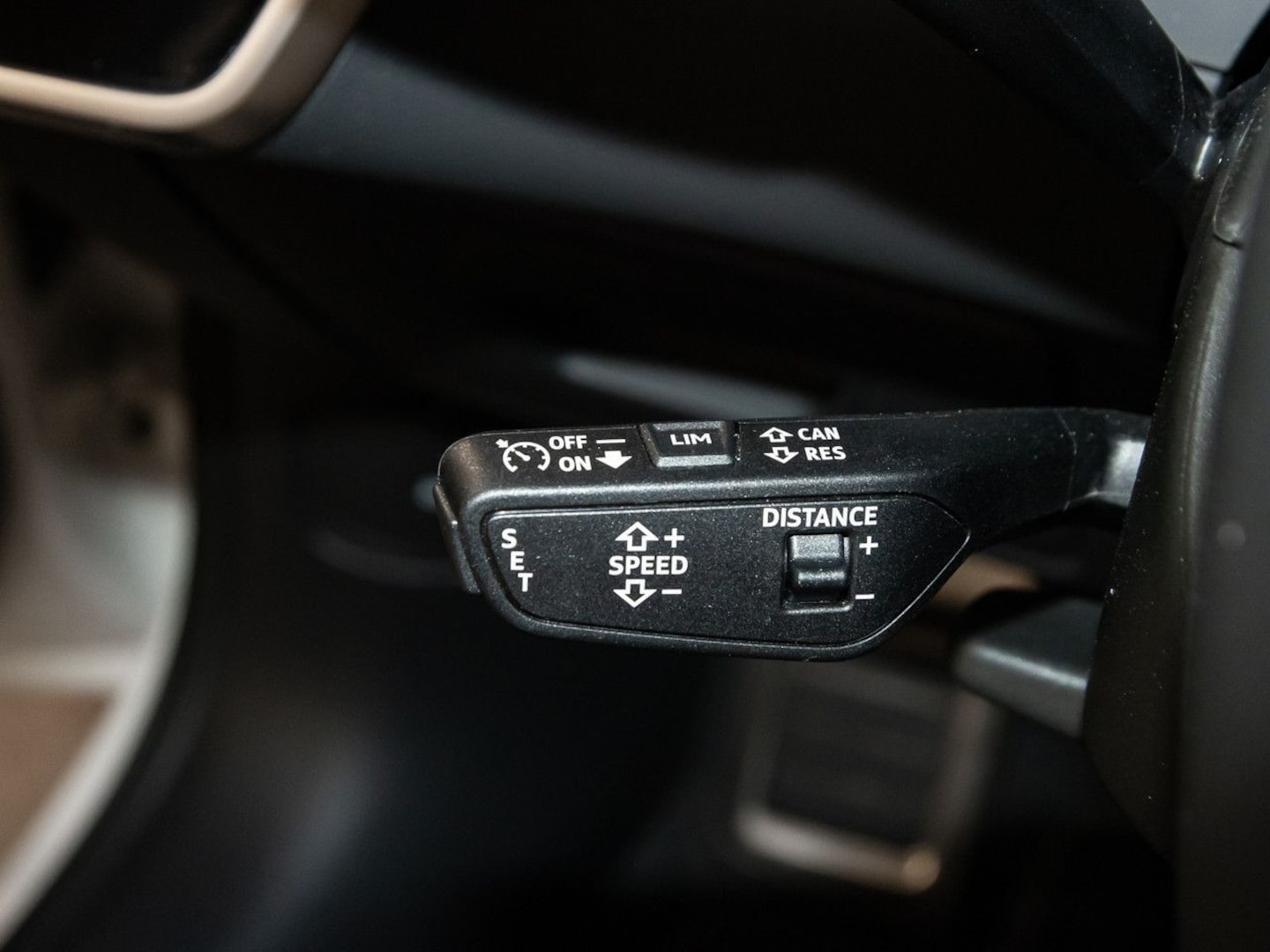 Bild über Audi S6 Avant TDI quattro tiptronic - für weitere Informationen kontaktieren Sie den Audi Partner