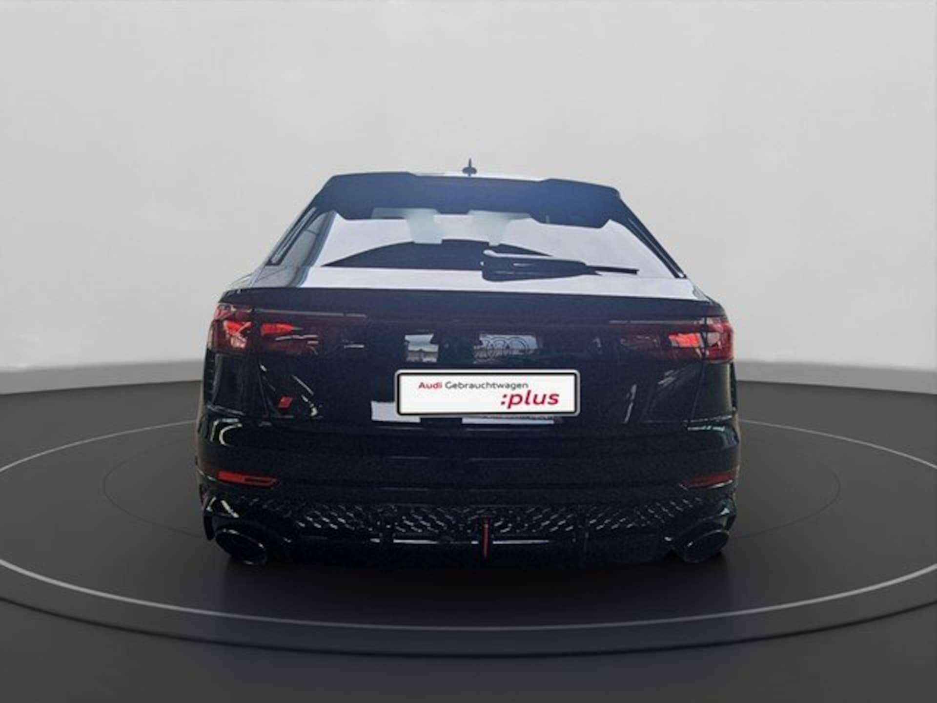 Audi RS Q8 SUV