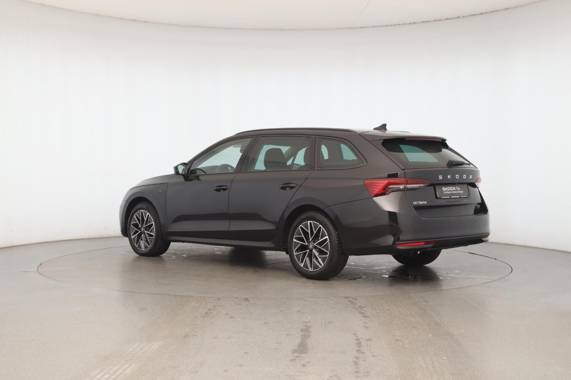 Skoda Octavia Combi Tour