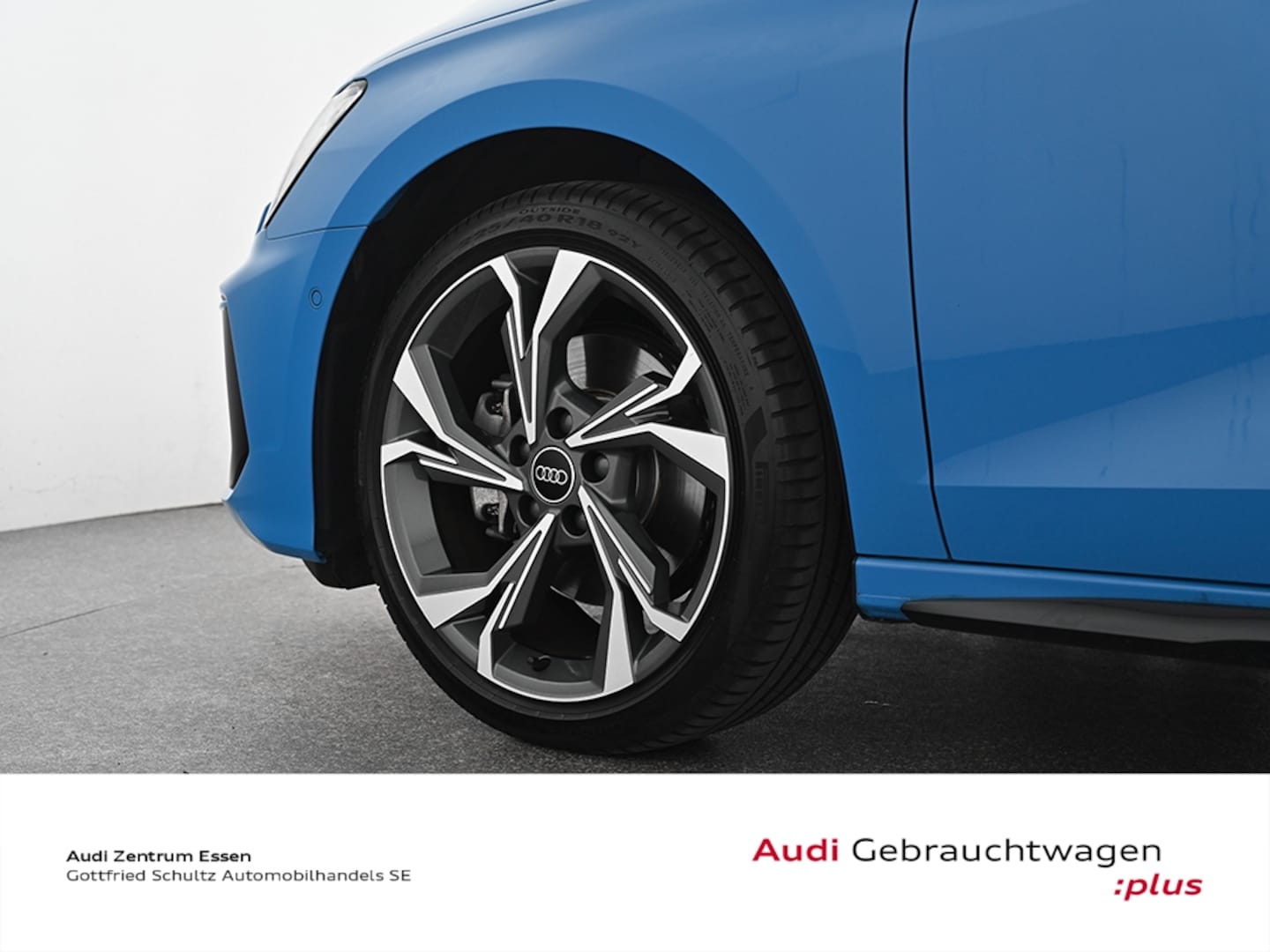 Bild über Audi A3 Sportback S line 40 TFSI quattro S tronic - für weitere Informationen kontaktieren Sie den Audi Partner