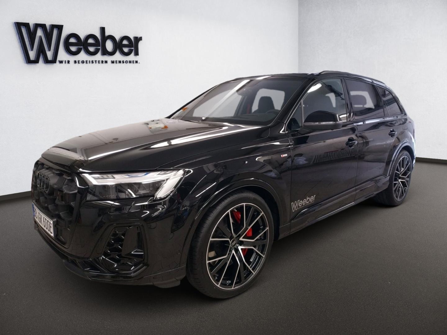 Image about Audi Q7 SUV TFSI e S line 60 TFSI e quattro tiptronic