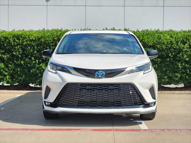 Used 2022 Toyota Sienna XSE with VIN 5TDDRKEC2NS134924 for sale in Mckinney, TX