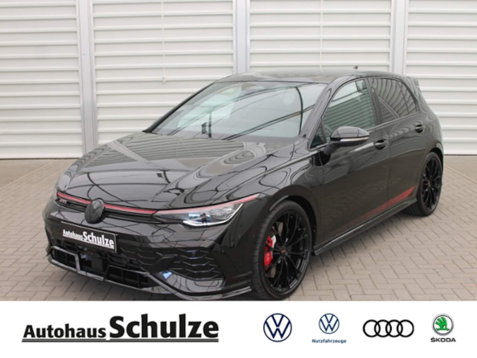 Volkswagen Golf GTI