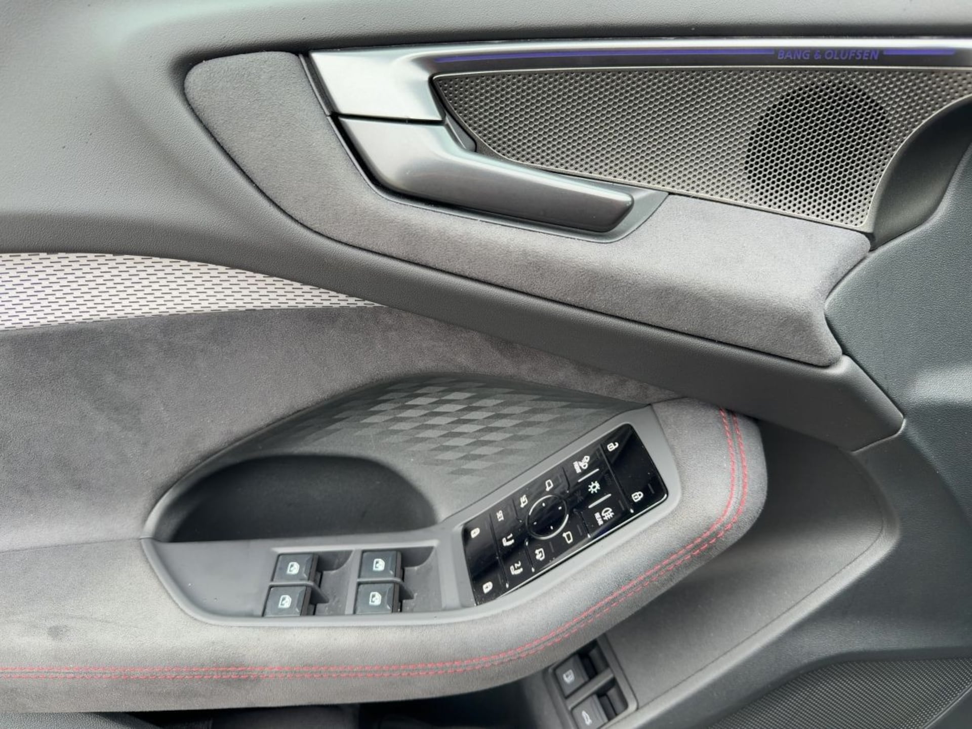Audi A5 Avant e-hybrid