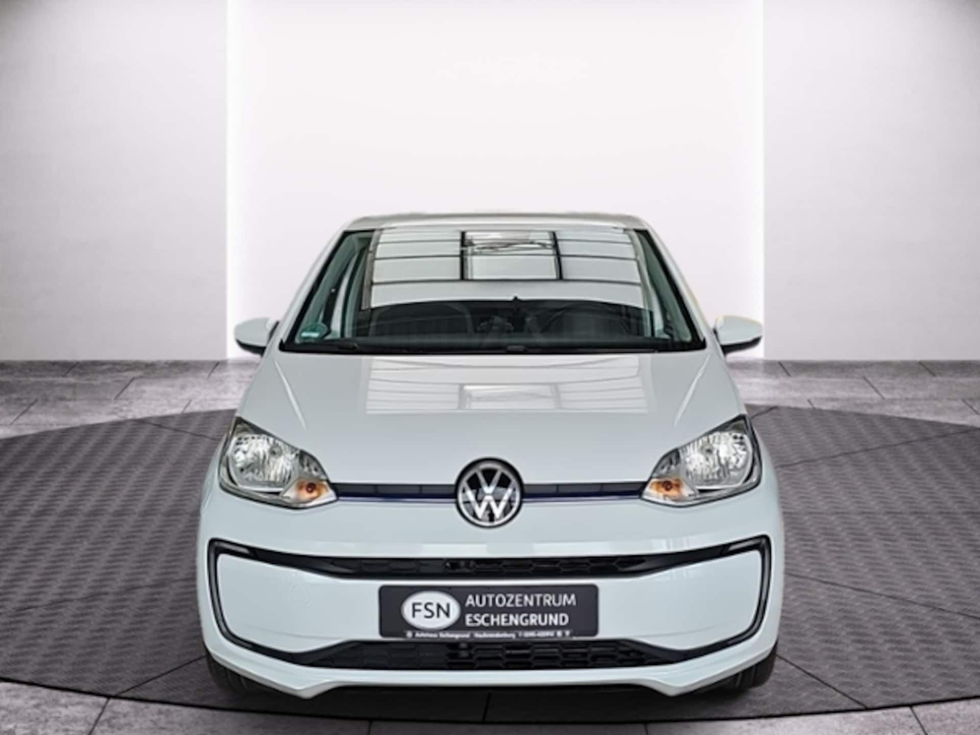 Volkswagen e-up! Style "Plus"