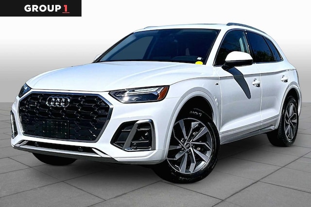Photo of 2023 Audi Q5