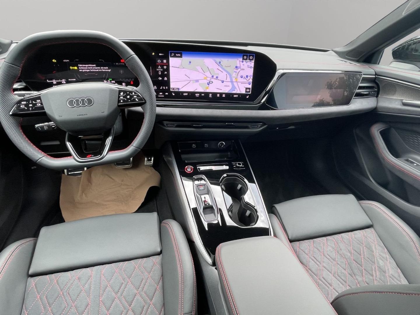 Bild über Audi A5 Limousine e-hybrid e-hybrid quattro 220 kW S tronic - für weitere Informationen kontaktieren Sie den Audi Partner